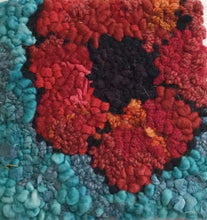 Load image into Gallery viewer, 6"x 6" Beginner Rug Hooking Kits by Deanne Fitzpatrick Studio
