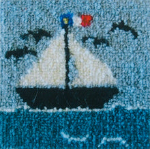 Load image into Gallery viewer, Free Sailing: Cheticamp Style Rug Hooking Workshop and Kit Combo
